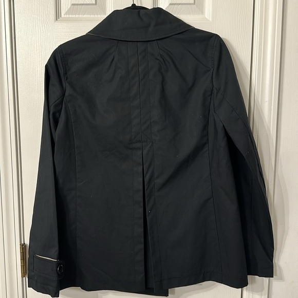 NWT Banana Republic Rain Coat - Picture 5 of 7